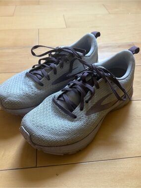 Brooks Revel 4 Women’s Running Shoes